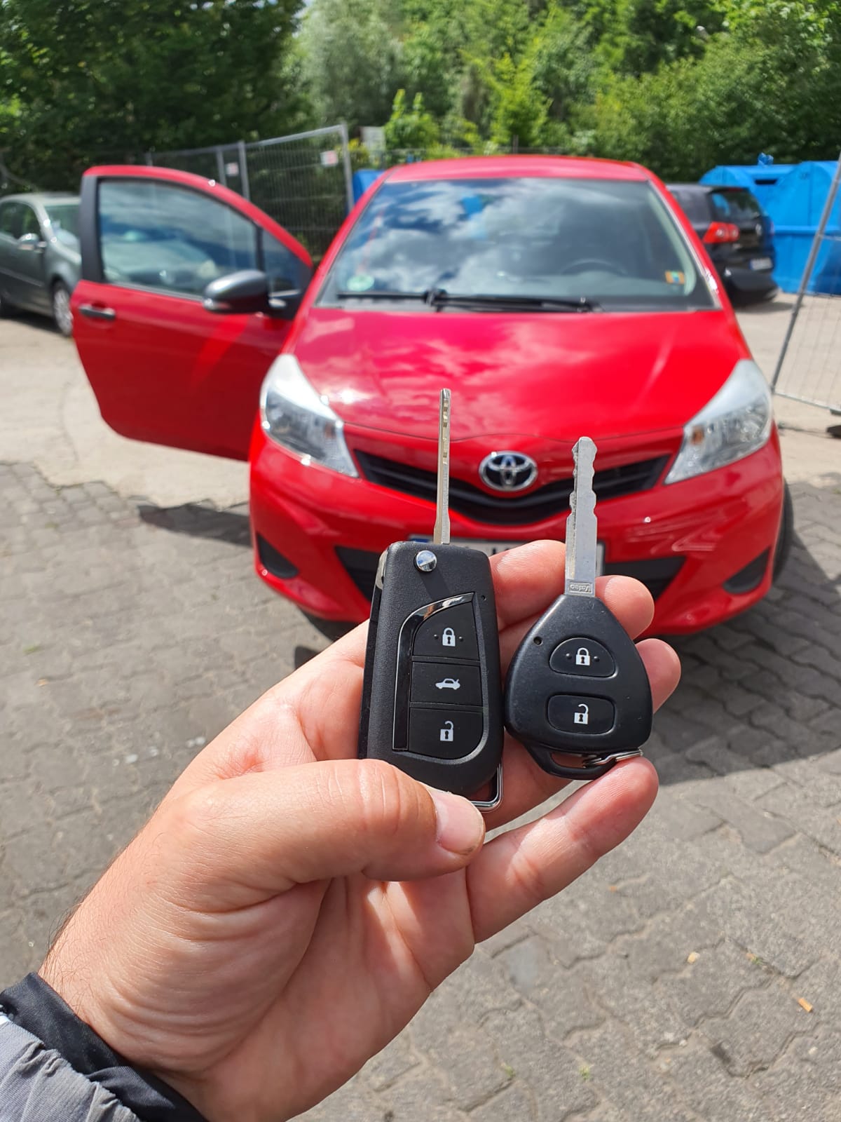 Toyota Autoschlüssel günstig nachmachen lassen