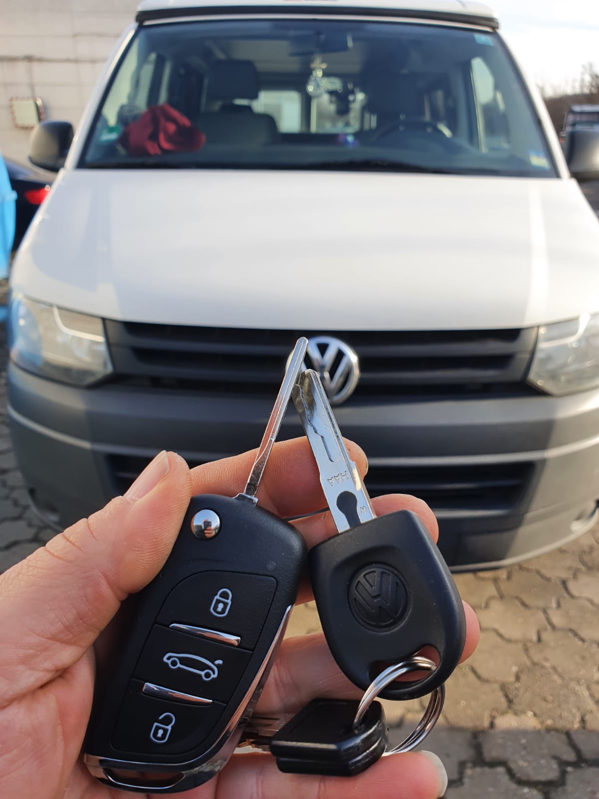 Autoschlüssel komplett mit Platine Funkschlüssel kompatibel für VW