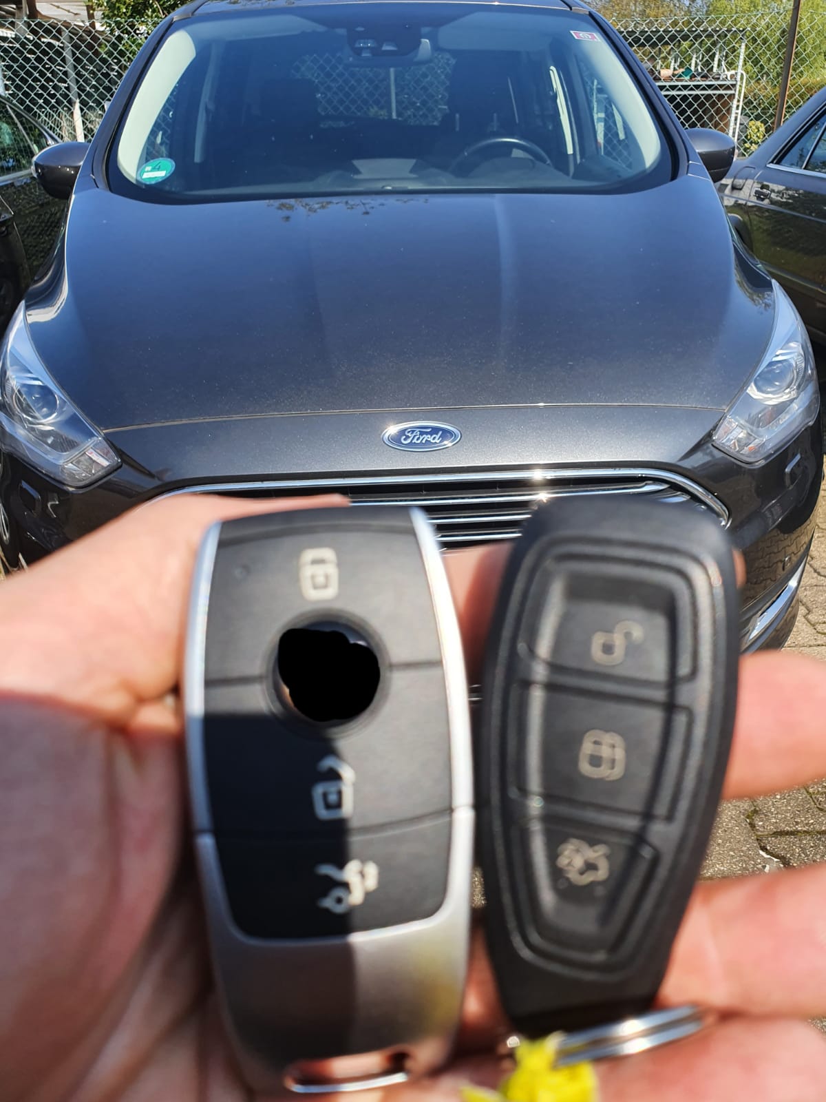 Ford Autoschlüssel defekt verloren neu ab 49€ nachmachen