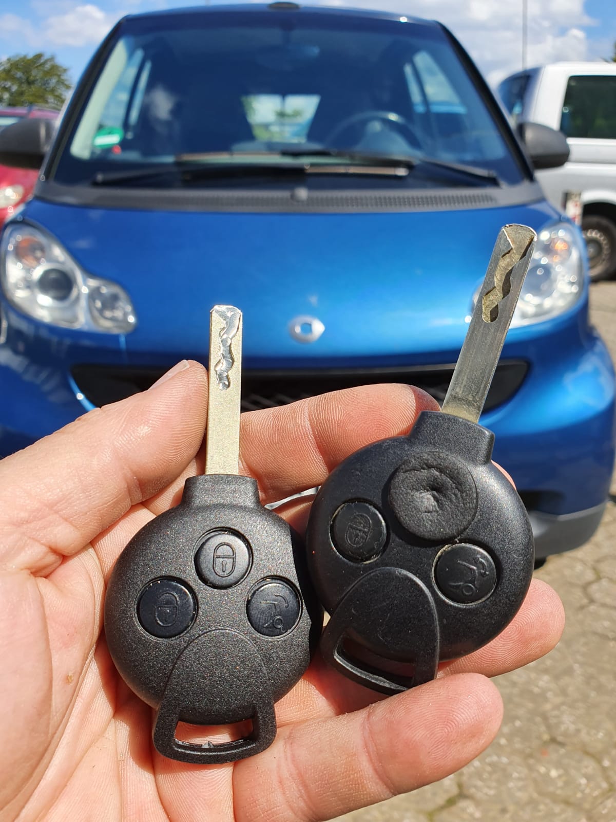 Smart ForTwo Autoschlüssel Ersatzschlüssel nachmachen ab 99€